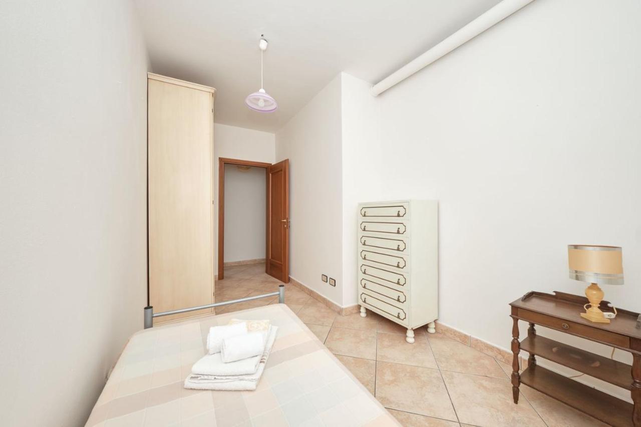 Appartamento Floriana Дезенцано-дель-Гарда Экстерьер фото